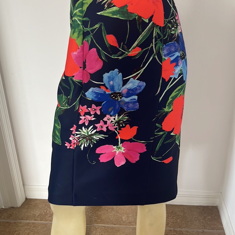 Eliza J Floral Dress - Picture 2 of 5